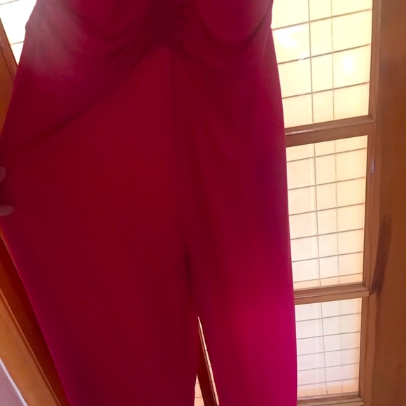 Magenta Zara jumpsuit made in Moroco NWOT, strechy - Picture 2 of 6